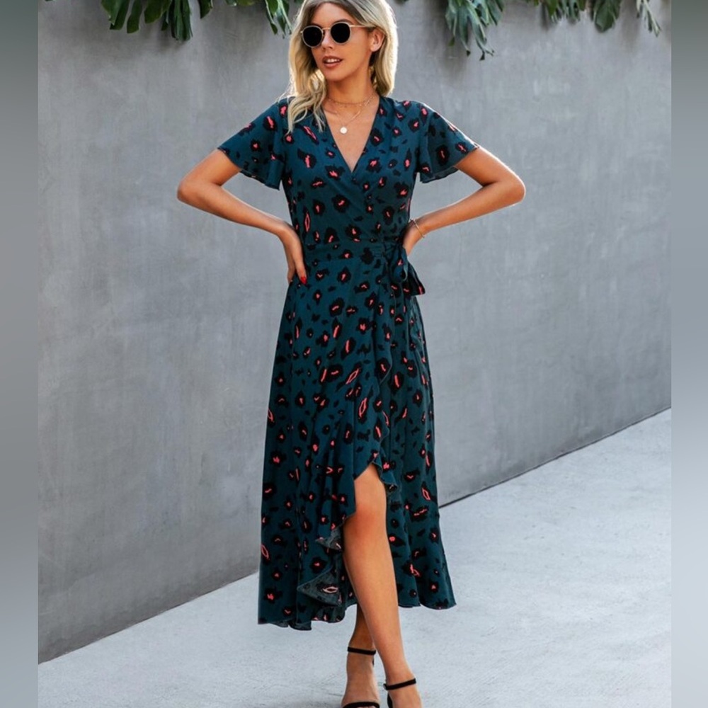 Teal Leopard Print Wrap Midi Dress – Size Small